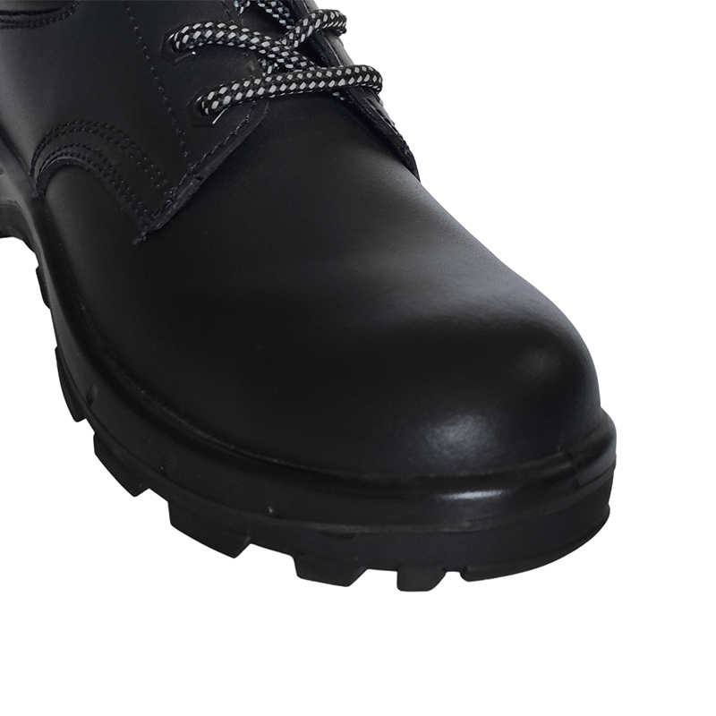 SS303 Bróga Sábháilteachta Leathar Nubuck Cosanta Dual-dlúis SS303 Bróga Sábháilteachta Leathar Nubuck Cosanta Dual-dlúis